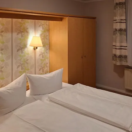 Appartement 10 Im Haus Huehnergott Im Seepark Sellin (Rugen)