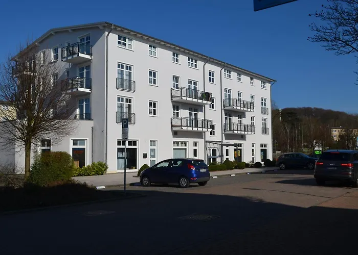 10 Im Haus Huehnergott Im Seepark Sellin (Rugen)